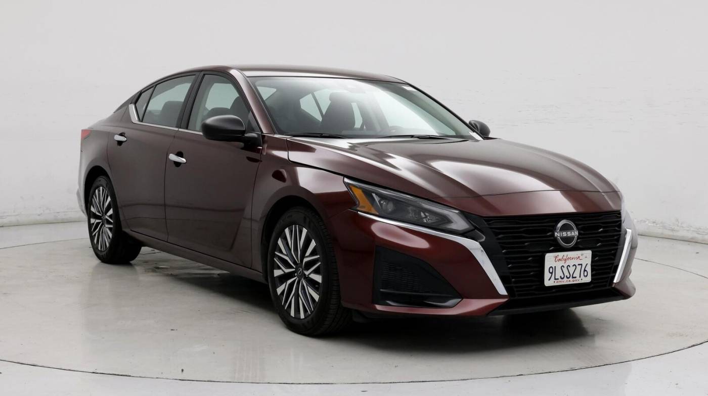2024 Nissan Altima SV — Sedan — 23,984 mi — Fresno, CA
