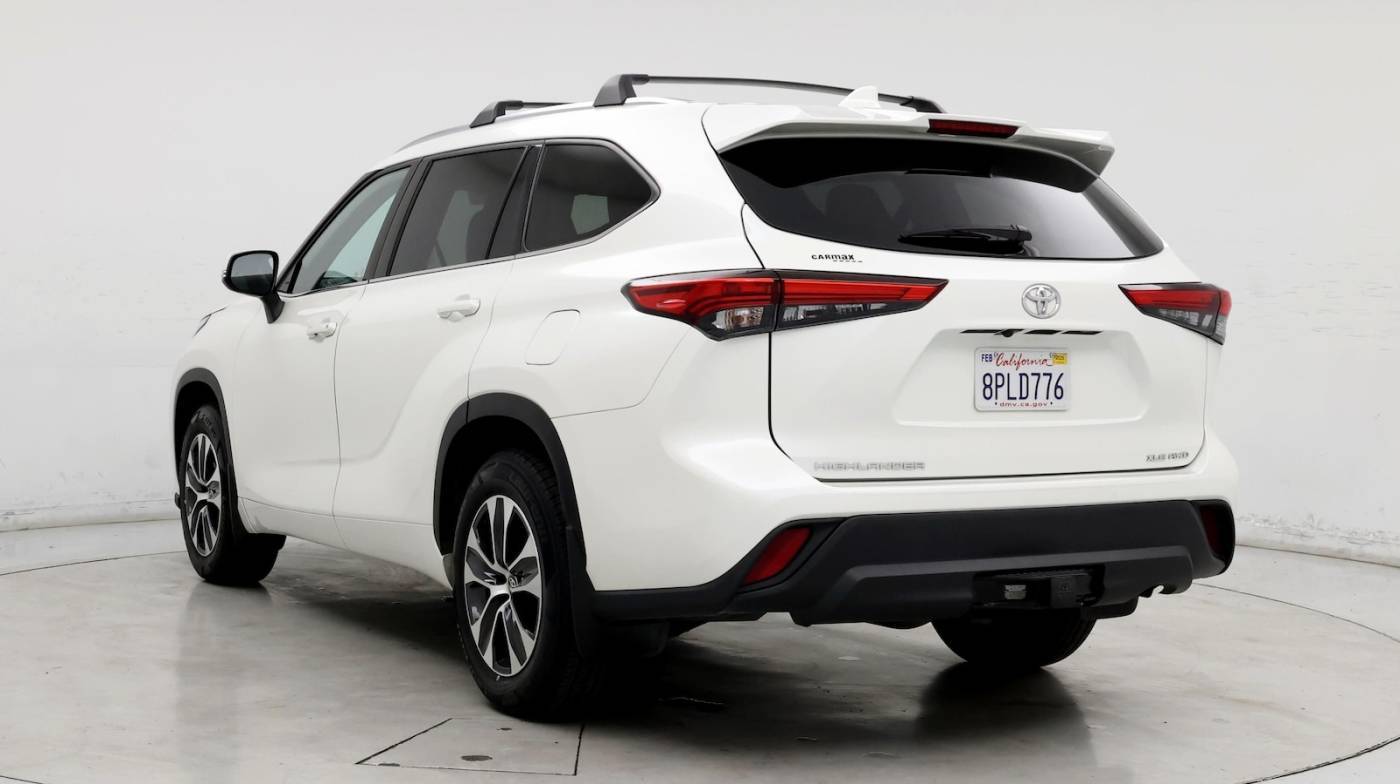 2020 Toyota Highlander XLE — SUV — 63,717 mi — Fresno, CA
