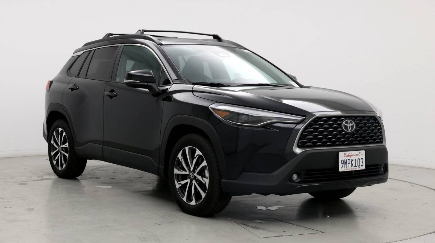2024 Toyota Corolla Cross XLE — SUV — 2,775 mi — Fresno, CA