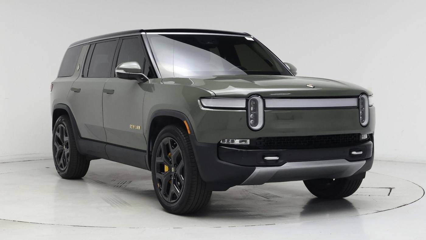 2023 Rivian R1S
