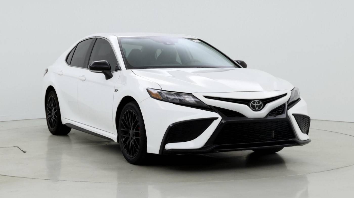 2023 Toyota Camry SE — Sedan — 15,029 mi — Davie, FL