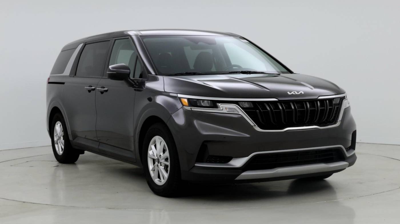 2023 Kia Carnival LXS — Minivan — 38,571 mi — Davie, FL
