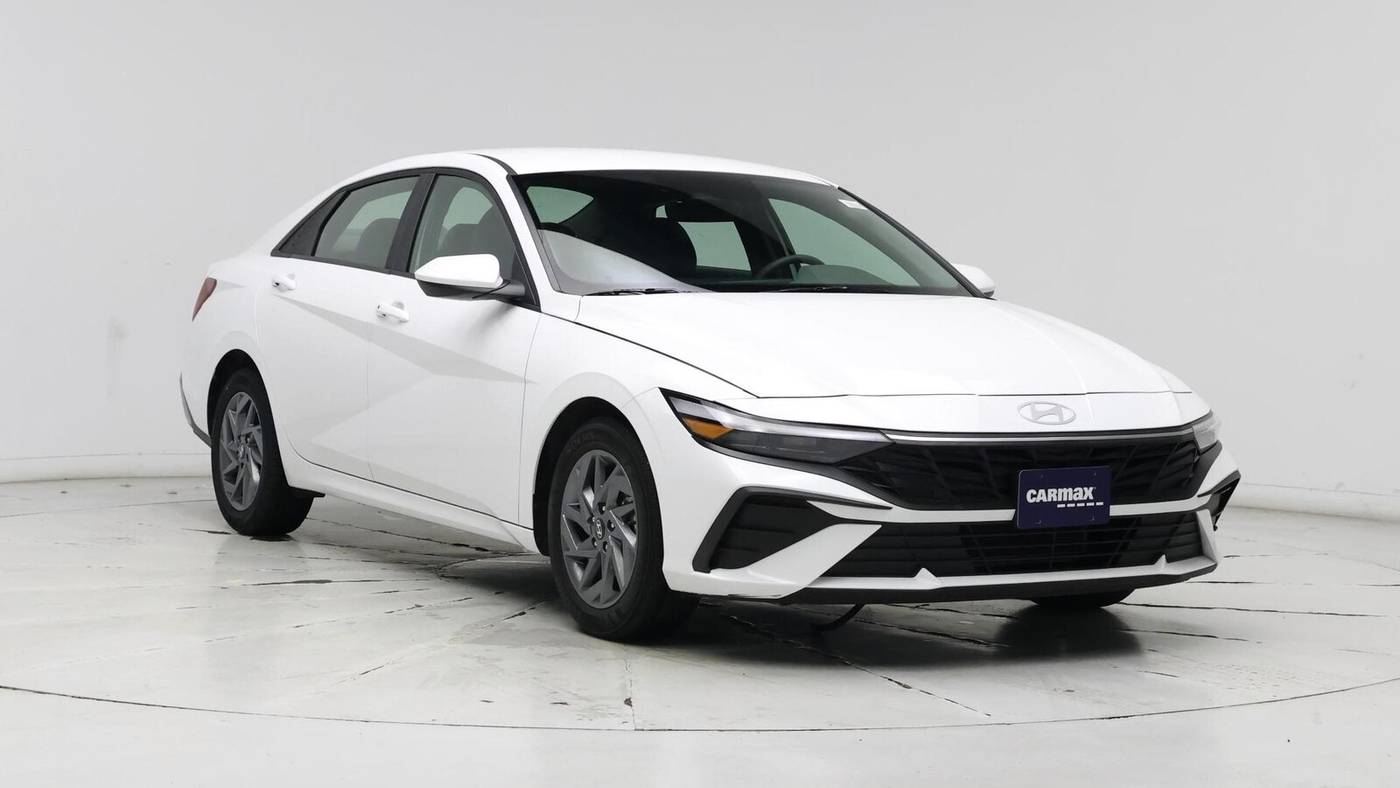 2024 Hyundai Elantra
