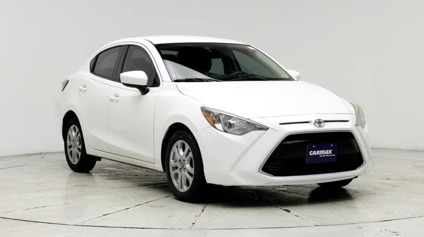 2018 Toyota Yaris iA Base — Sedan — 112,951 mi — Fort Worth, TX