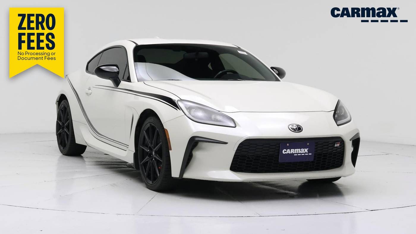 2024 Toyota GR86 Premium