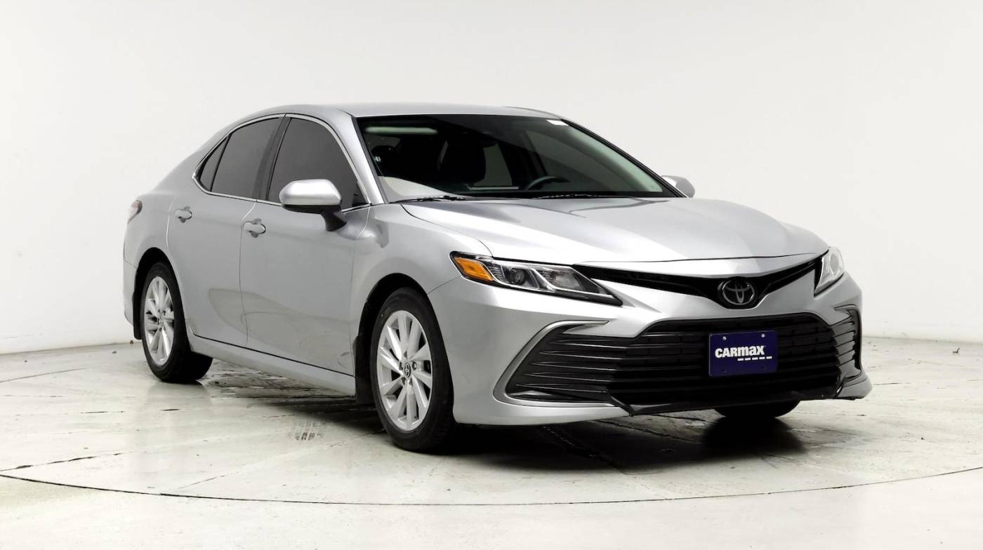 2022 Toyota Camry LE — Sedan — 43,642 mi — Fort Worth, TX