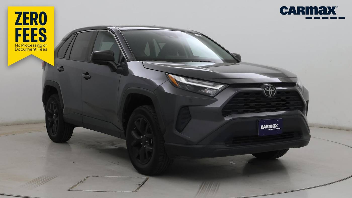 2023 Toyota RAV4 LE