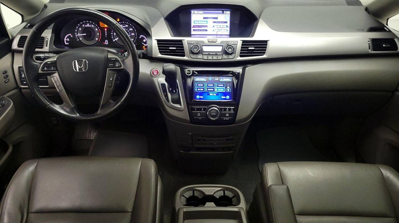 2016 Honda Odyssey Touring — Minivan — 69,470 mi — Fort Worth, TX