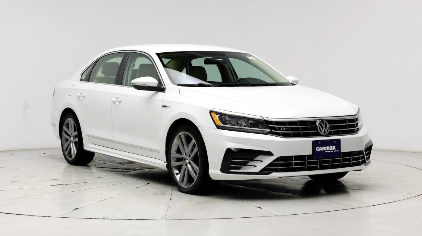 2017 Volkswagen Passat R-Line — Sedan — 91,417 mi — Fort Worth, TX