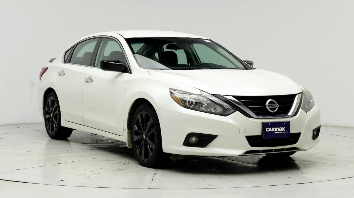 2017 Nissan Altima 2.5 SR — Sedan — 96,810 mi — Fort Worth, TX