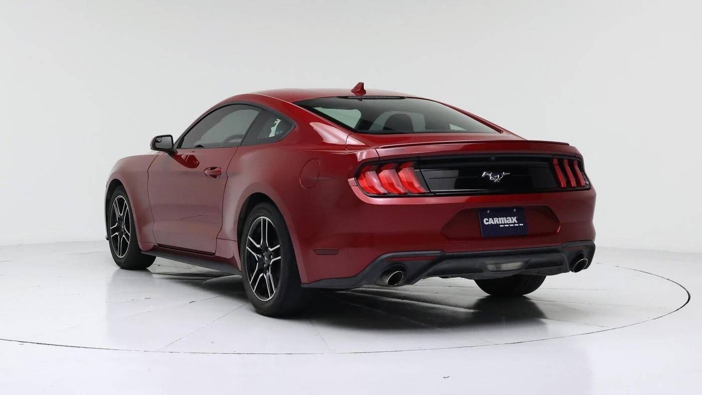 2020 Ford Mustang EcoBoost