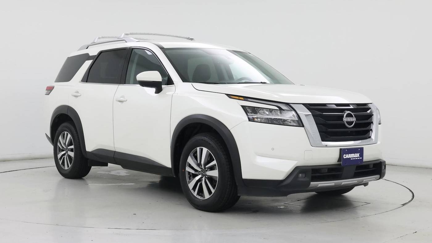 2023 Nissan Pathfinder SL — SUV — 32,531 mi — Garland, TX