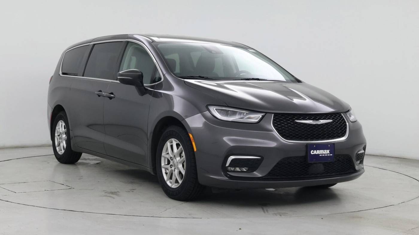 2023 Chrysler Pacifica Touring L — Minivan — 51,723 mi — Garland, TX