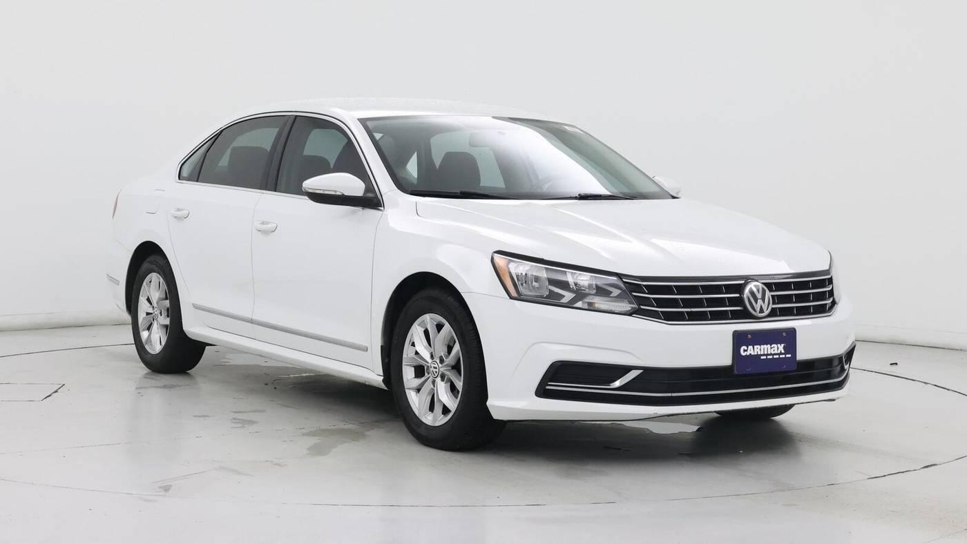 2017 Volkswagen Passat 1.8T S — Sedan — 101,305 mi — Garland, TX