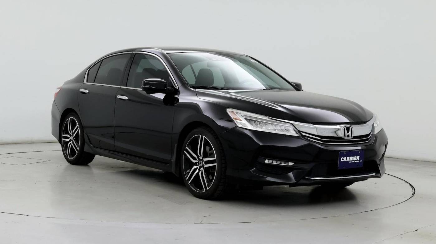 2017 Honda Accord Touring — Sedan — 93,613 mi — Garland, TX