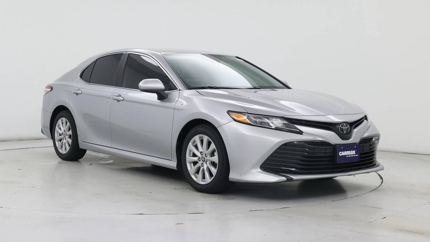 2020 Toyota Camry LE — Sedan — 41,999 mi — Garland, TX