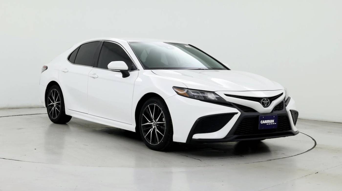 2022 Toyota Camry SE — Sedan — 48,206 mi — Garland, TX