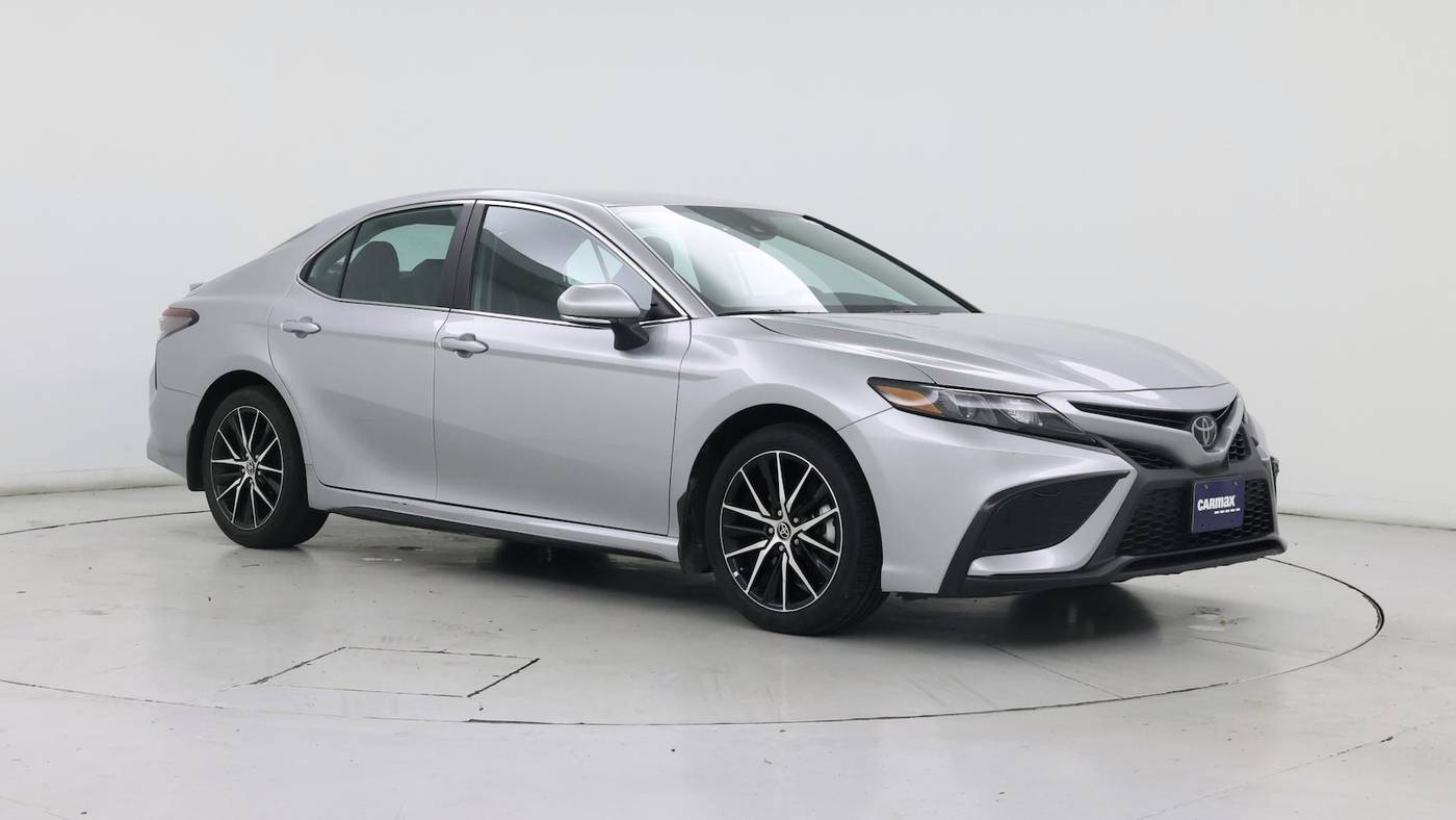 2023 Toyota Camry SE — Sedan — 15,253 mi — Garland, TX