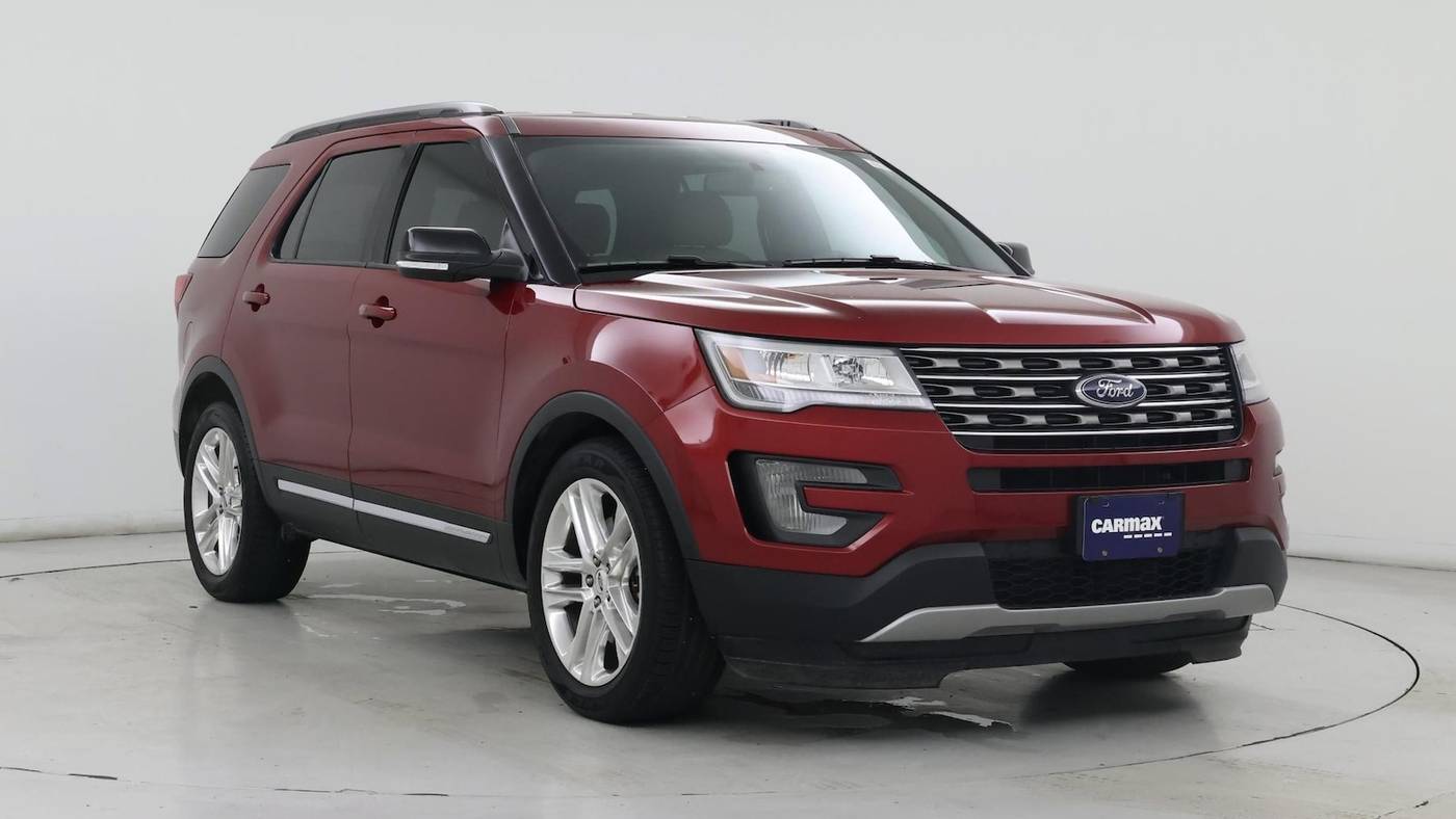 2017 Ford Explorer XLT — SUV — 30,592 mi — Garland, TX