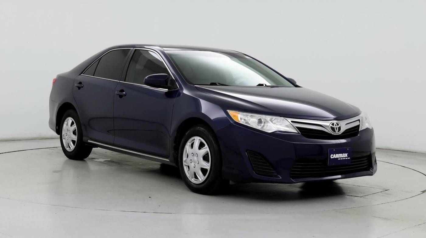 2014 Toyota Camry LE — Sedan — 70,650 mi — Garland, TX