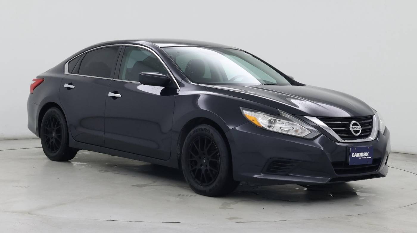 2017 Nissan Altima 2.5 S — Sedan — 120,258 mi — Garland, TX