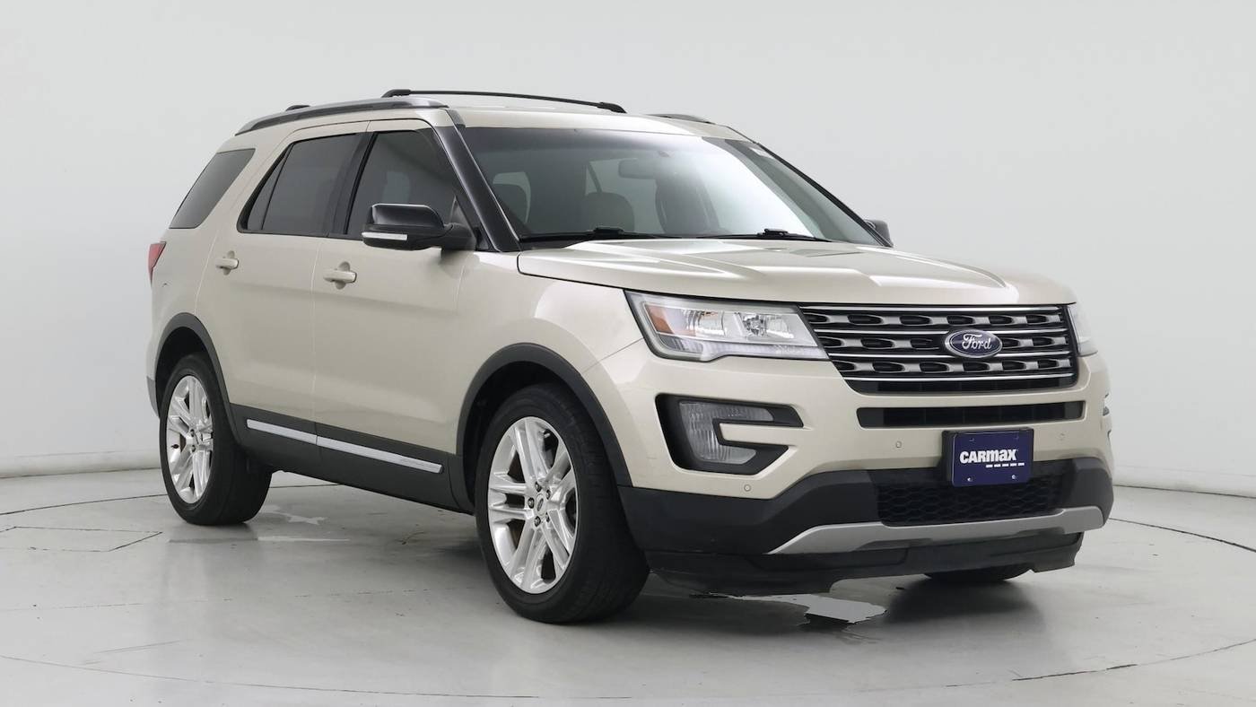 2017 Ford Explorer XLT — SUV — 93,727 mi — Garland, TX