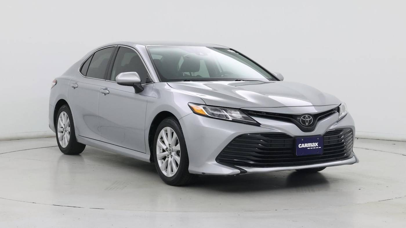 2020 Toyota Camry LE — Sedan — 17,495 mi — Garland, TX