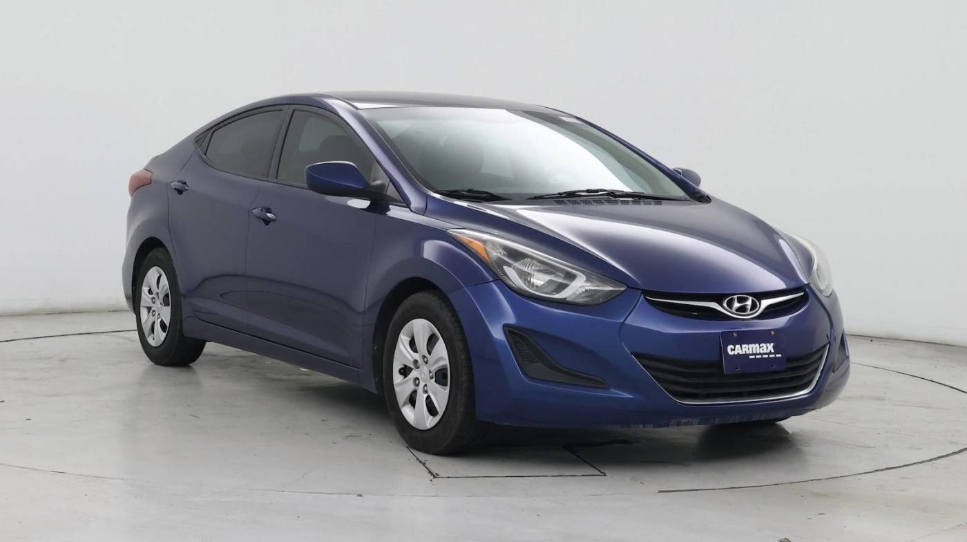 2016 Hyundai Elantra SE — Sedan — 128,352 mi — Garland, TX