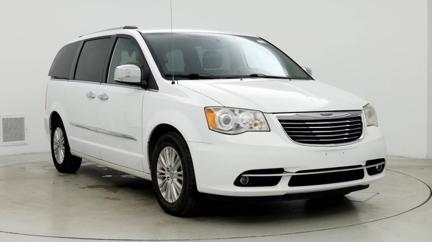 2014 Chrysler Town & Country Limited — Minivan — 43,370 mi — Glencoe, IL
