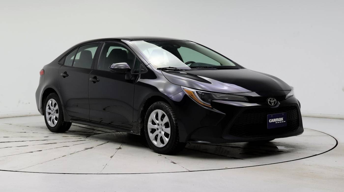 2021 Toyota Corolla LE — Sedan — 58,670 mi — Glencoe, IL
