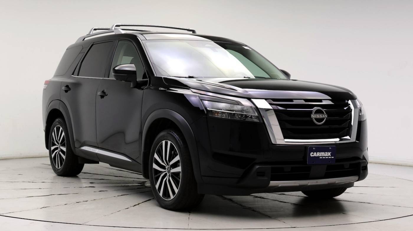2023 Nissan Pathfinder Platinum — SUV — 22,623 mi — Glencoe, IL