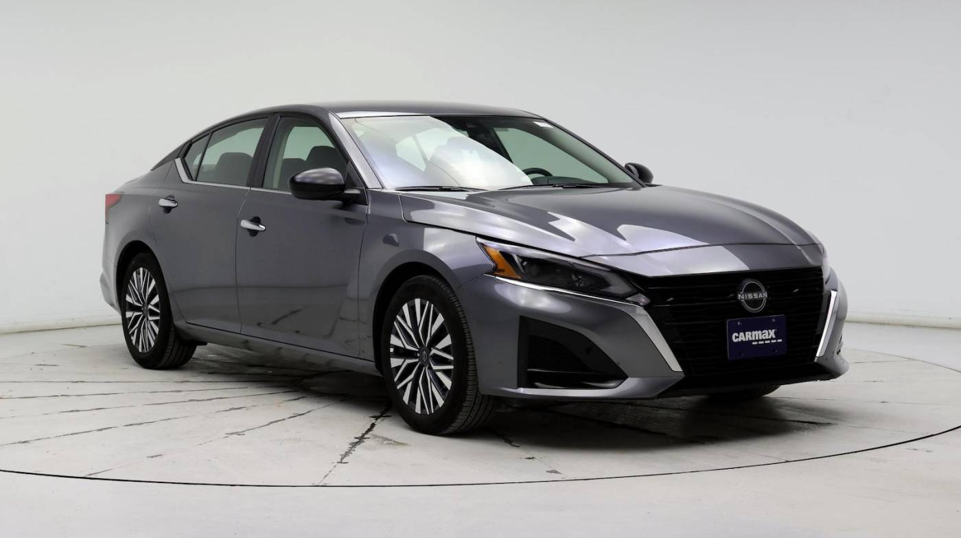 2024 Nissan Altima SV — Sedan — 12,728 mi — Glencoe, IL