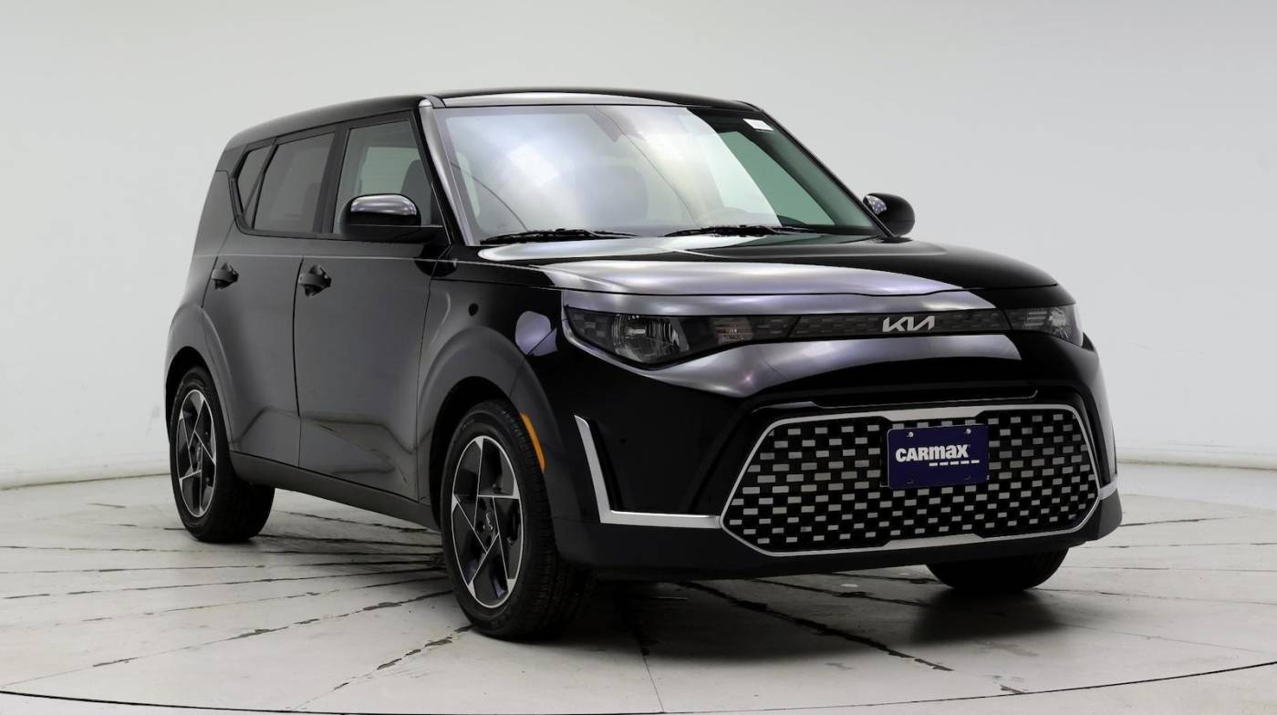 2023 Kia Soul EX — Hatchback — 10,114 mi — Glencoe, IL