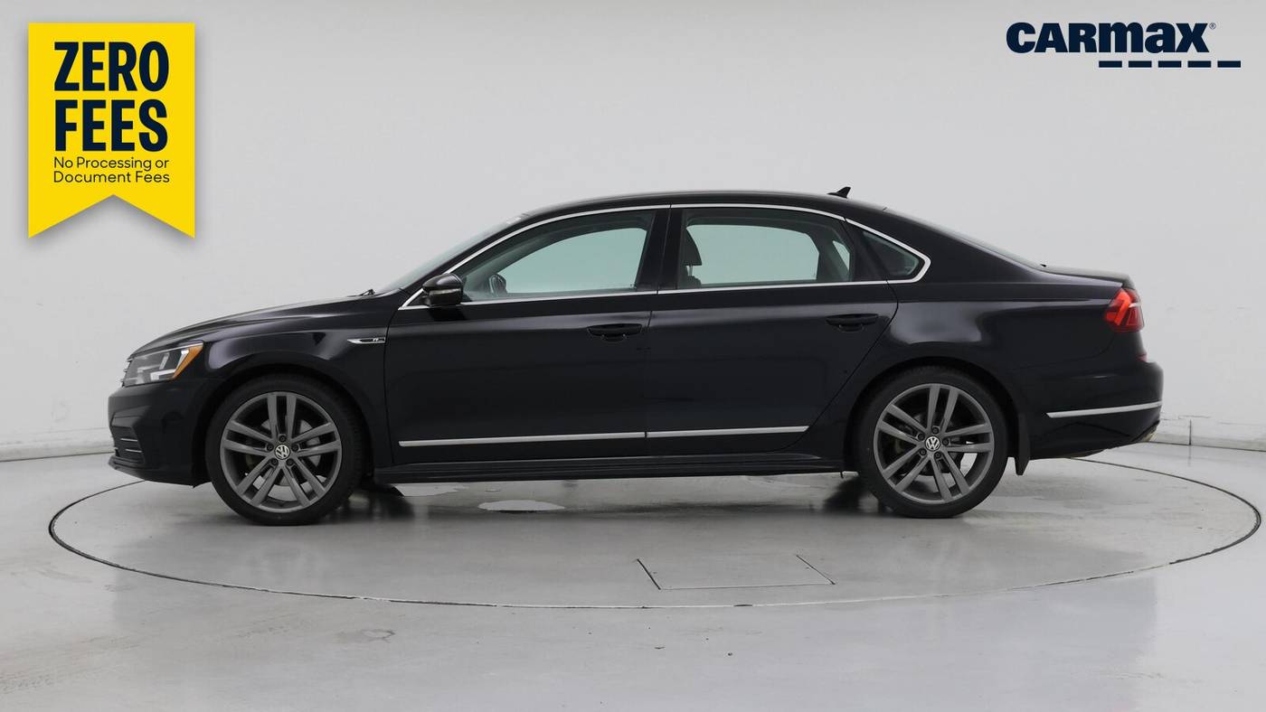 2017 Volkswagen Passat R-Line