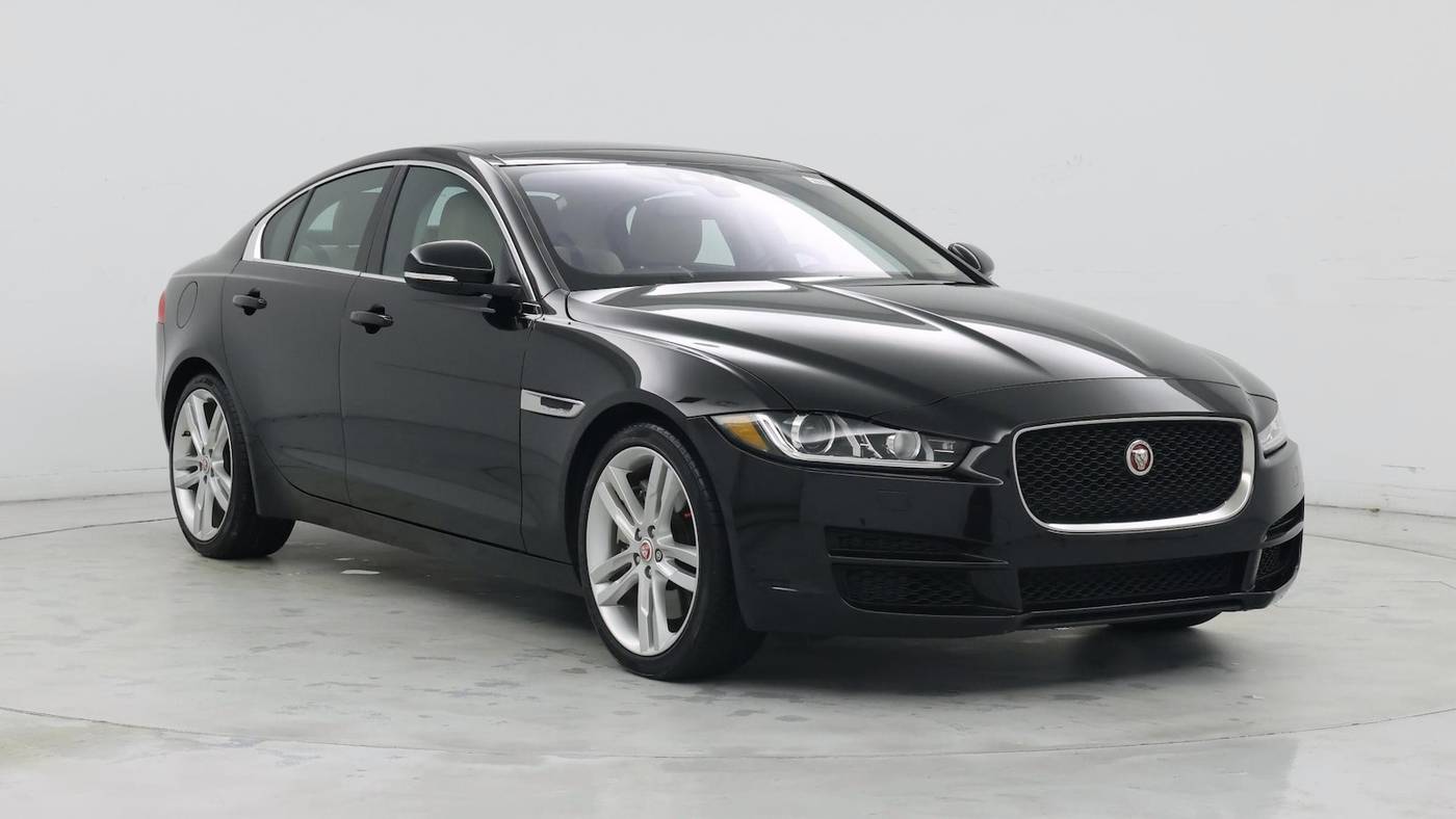 2018 Jaguar XE