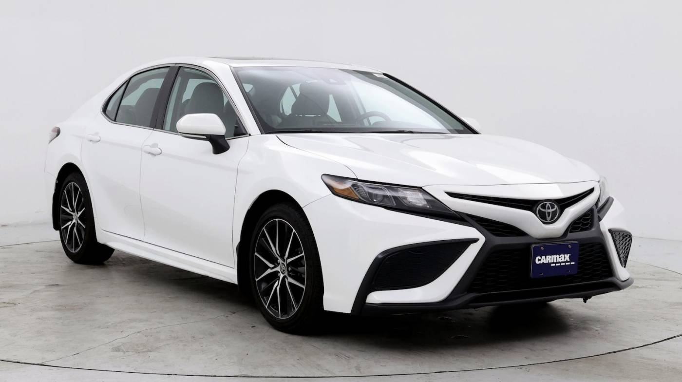 2023 Toyota Camry SE — Sedan — 12,158 mi — Greenville, SC