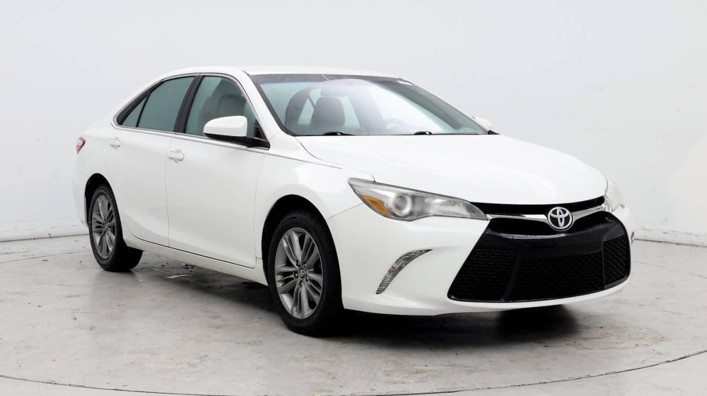 2017 Toyota Camry SE — Sedan — 97,838 mi — Greenville, SC