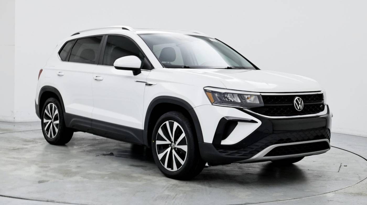 2023 Volkswagen Taos SE — SUV — 31,092 mi — Greenville, SC