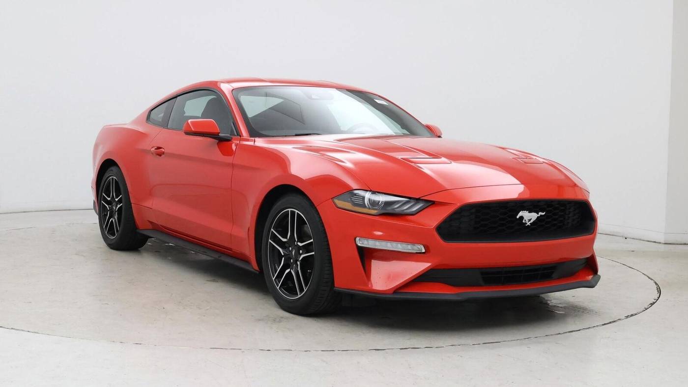 2022 Ford Mustang EcoBoost