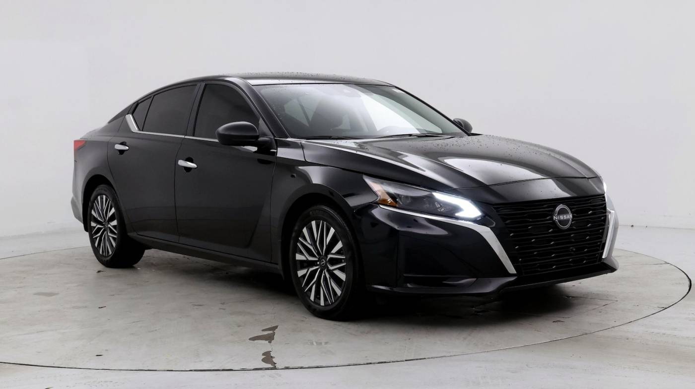 2024 Nissan Altima SV — Sedan — 10,159 mi — Greenville, SC
