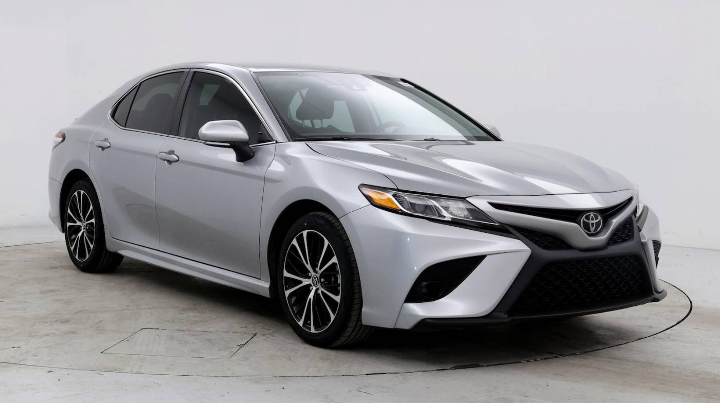 2020 Toyota Camry SE — Sedan — 42,812 mi — Greenville, SC