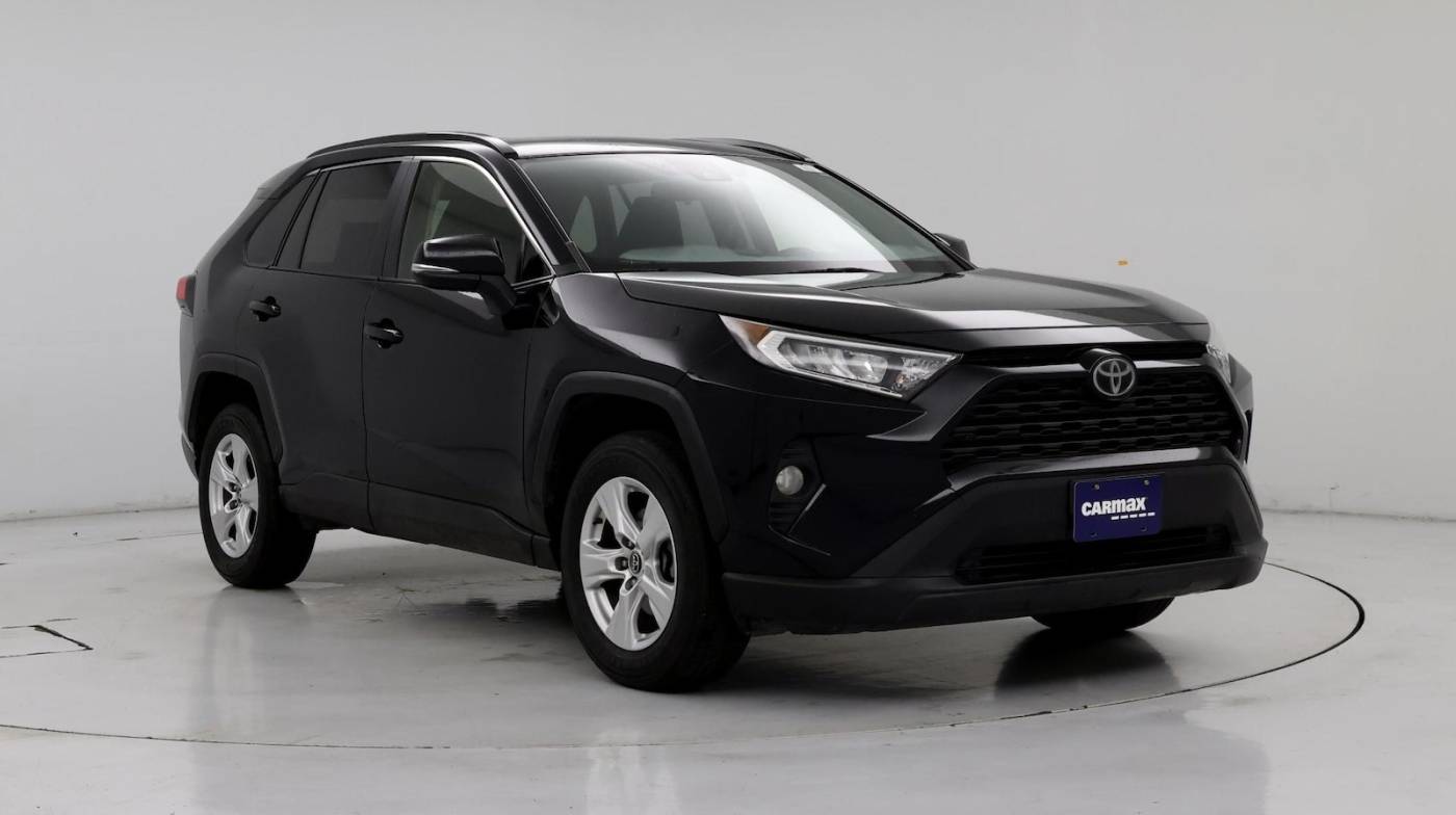 2019 Toyota RAV4 XLE — SUV — 114,031 mi — Houston, TX