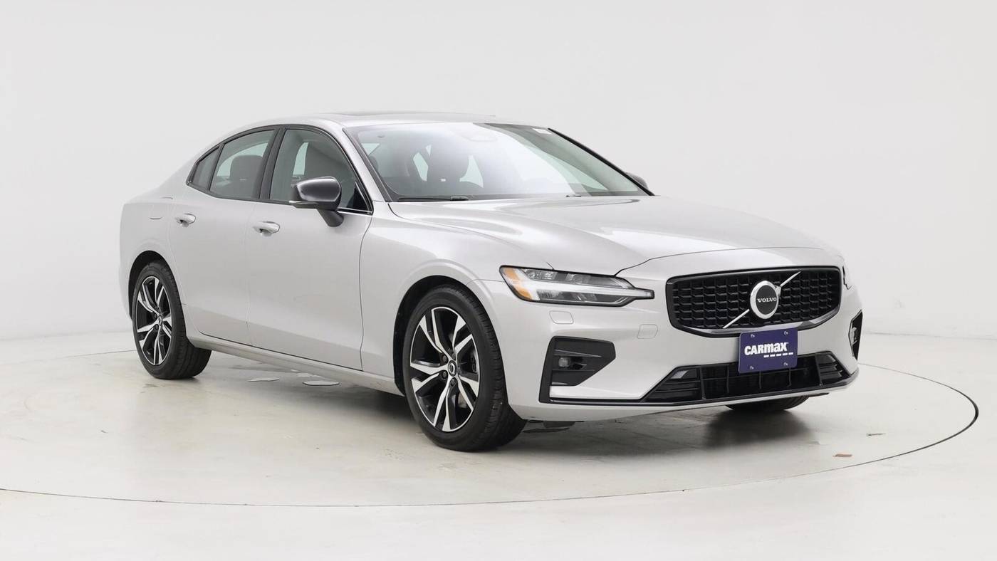 2025 Volvo S60 B5 Core