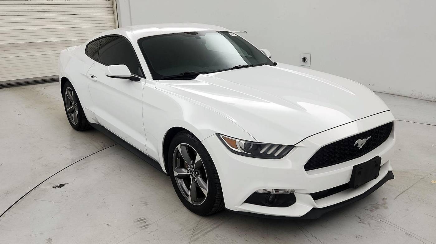 2015 Ford Mustang V6 — Coupe — 83,883 mi — Houston, TX