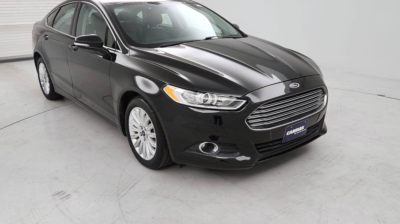 2013 Ford Fusion Hybrid SE — Sedan — 120,950 mi — Houston, TX