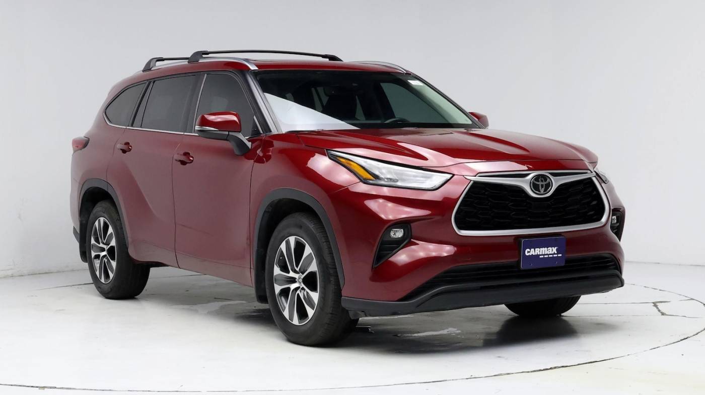 2020 Toyota Highlander XLE — SUV — 24,052 mi — Houston, TX