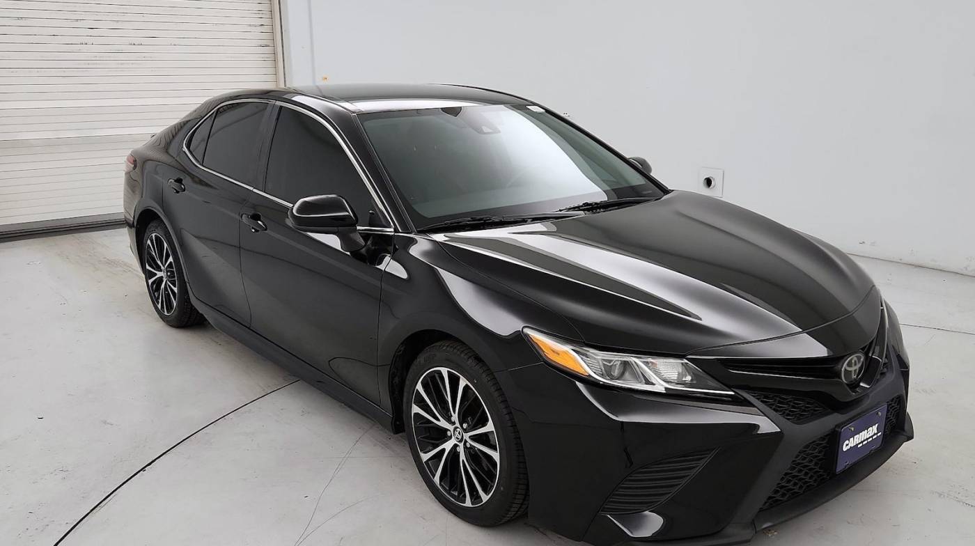 2018 Toyota Camry SE — Sedan — 91,460 mi — Houston, TX