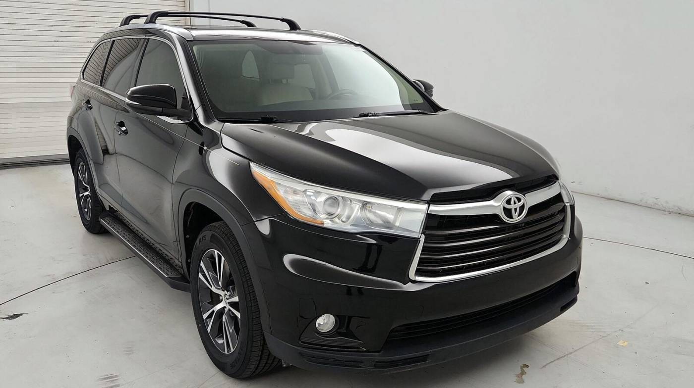 2016 Toyota Highlander XLE — SUV — 86,523 mi — Houston, TX