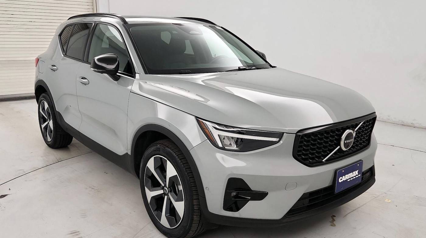 2024 Volvo XC40 Plus — SUV — 14,002 mi — Houston, TX