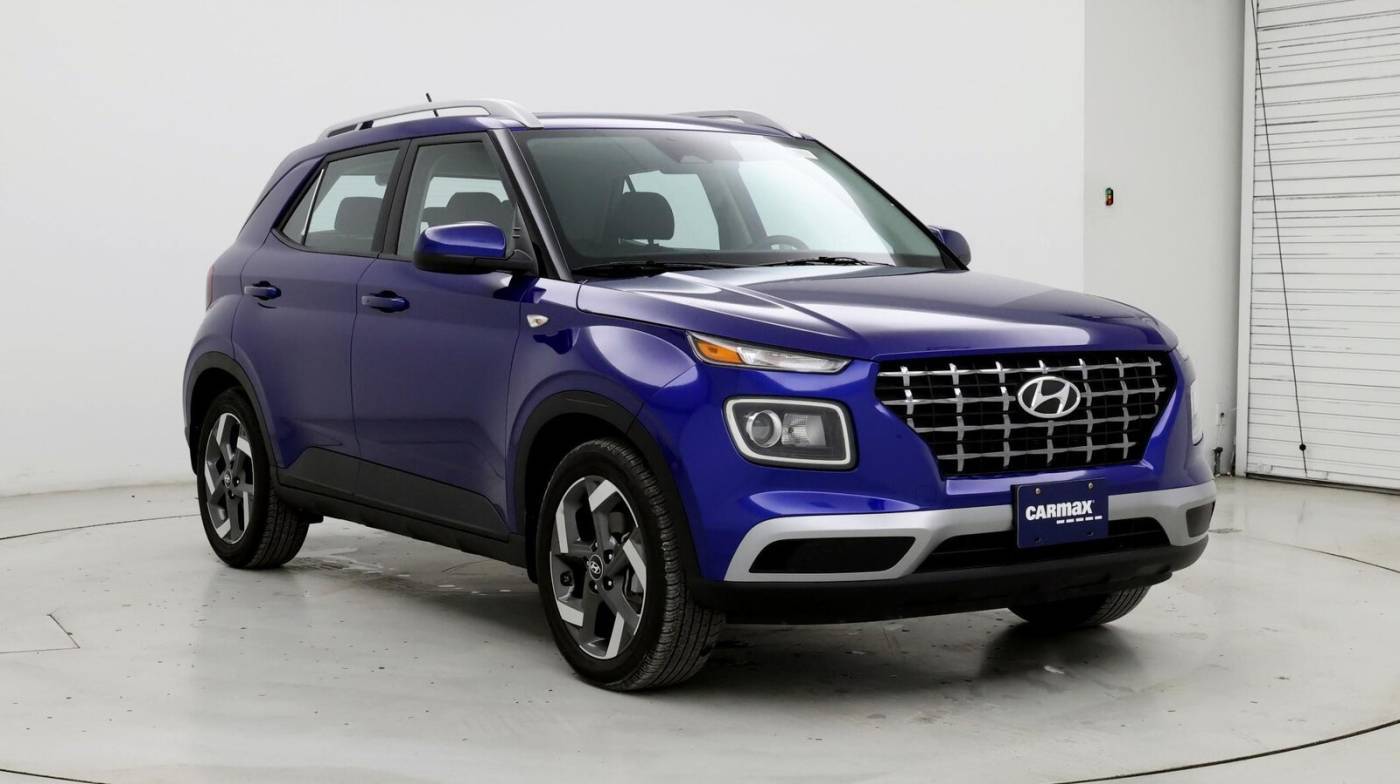 2024 Hyundai Venue SEL — SUV — 3,649 mi — Hartford, CT